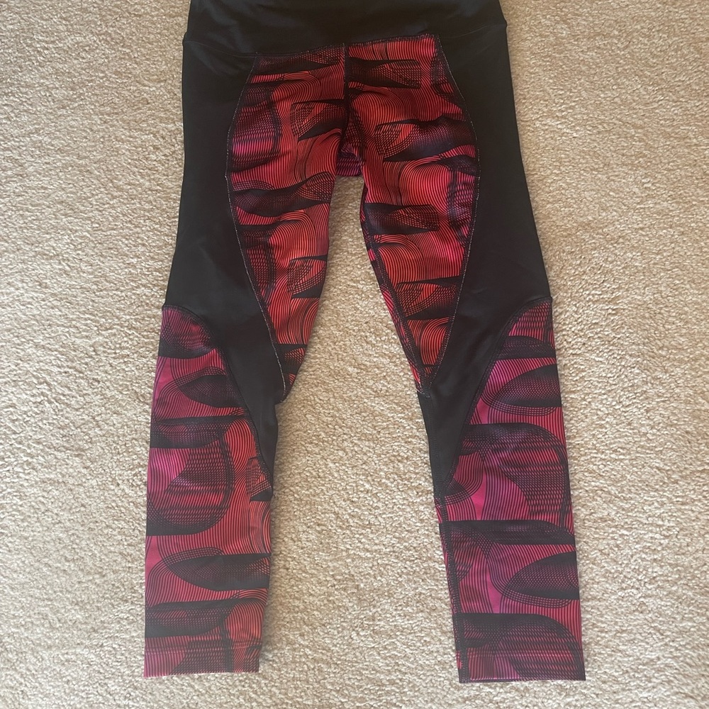 Strong Nation leggings (2)
